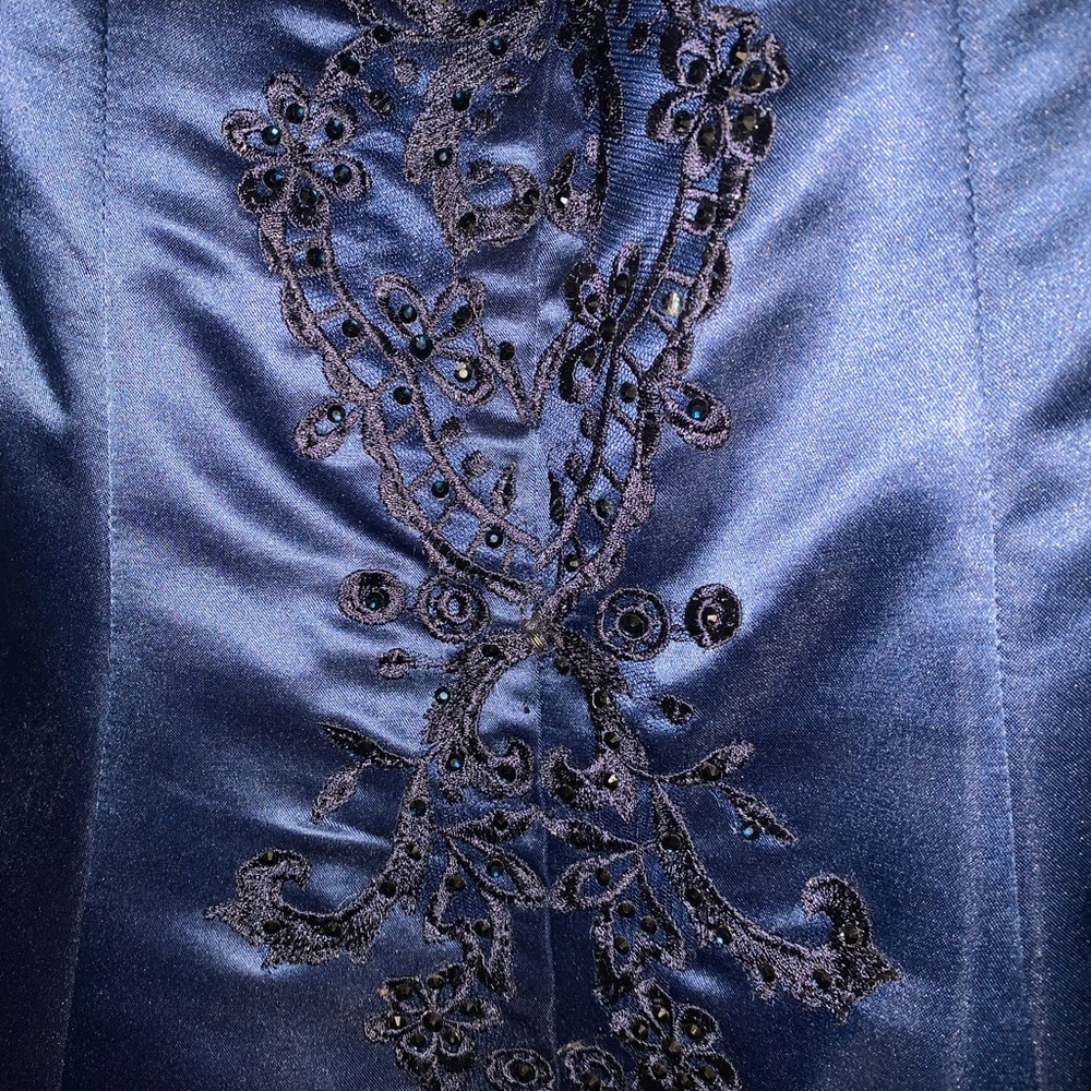 Mori Lee Size 1/2 Navy Blue Prom Dress - Picture 9 of 12